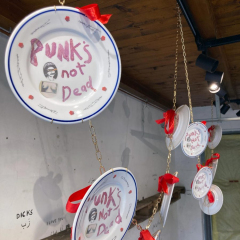 ‘Punks-Not-Dead-Neil-Wolstenholme-exhibition-pictures21